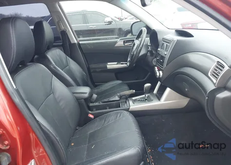 2010 Subaru Forester 2.5X Limited из США, поврежденный, VIN JF2SH6DC1AH786873